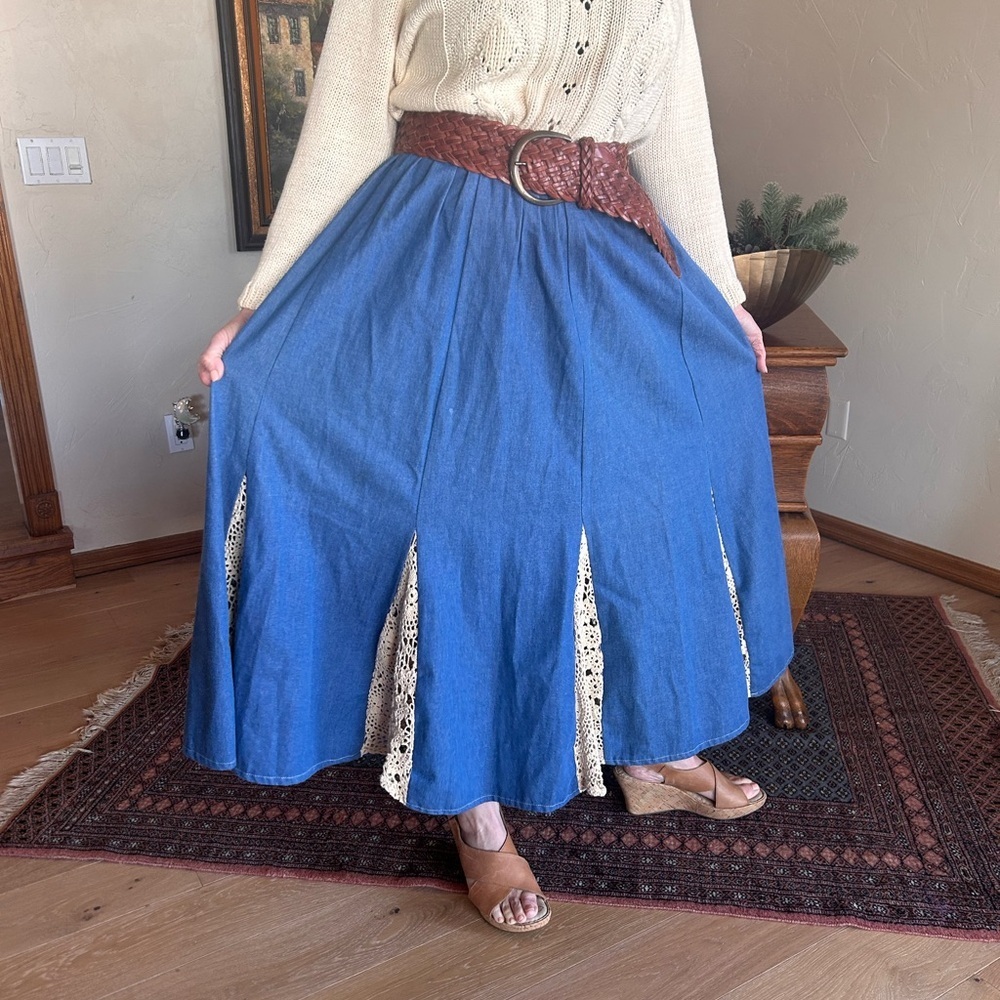 🌿 Vintage Flowy Denim Maxi Skirt | Prairie Girl | Cottagecore - Picture 3 of 7